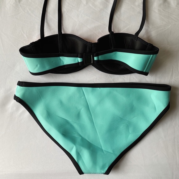 Triangl bikini - Picture 2 of 5